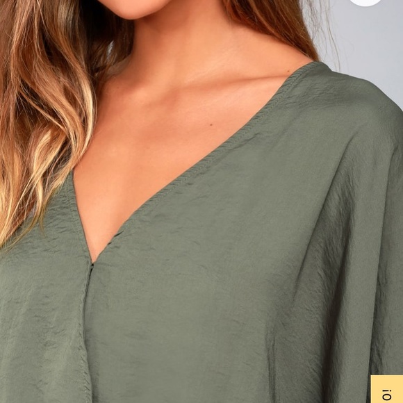 Olive green romper size small - Picture 5 of 5